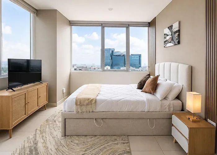 Сasa de vacaciones Executive With Forest Views Near Polanco