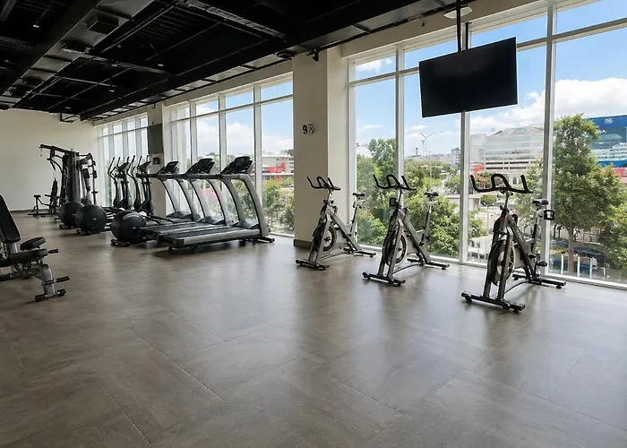Сasa de vacaciones Executive With Forest Views Near Polanco